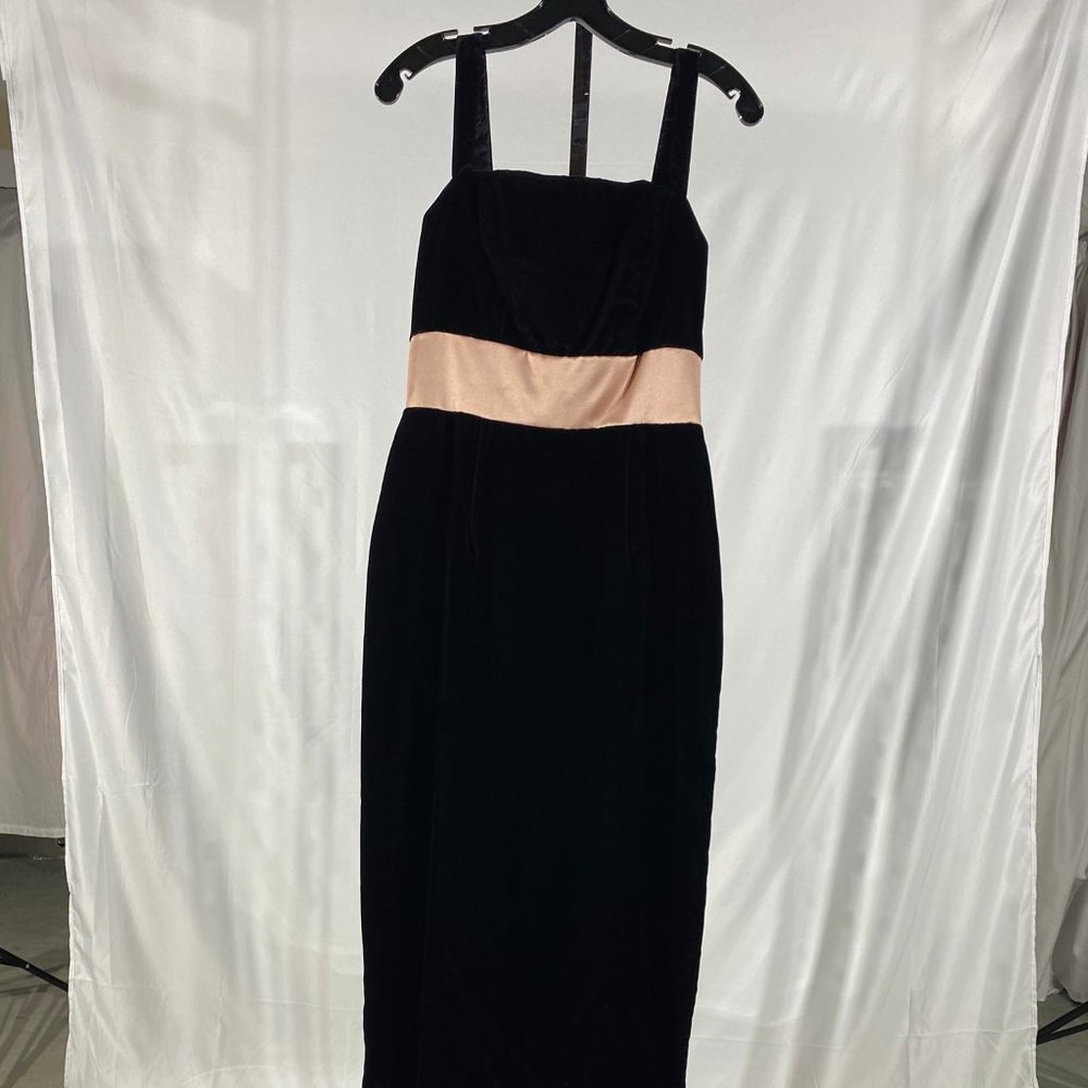 Jim Hjelm Occasions - Dress